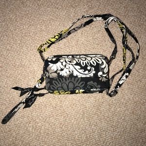 Vera Bradley Baroque Wristlet